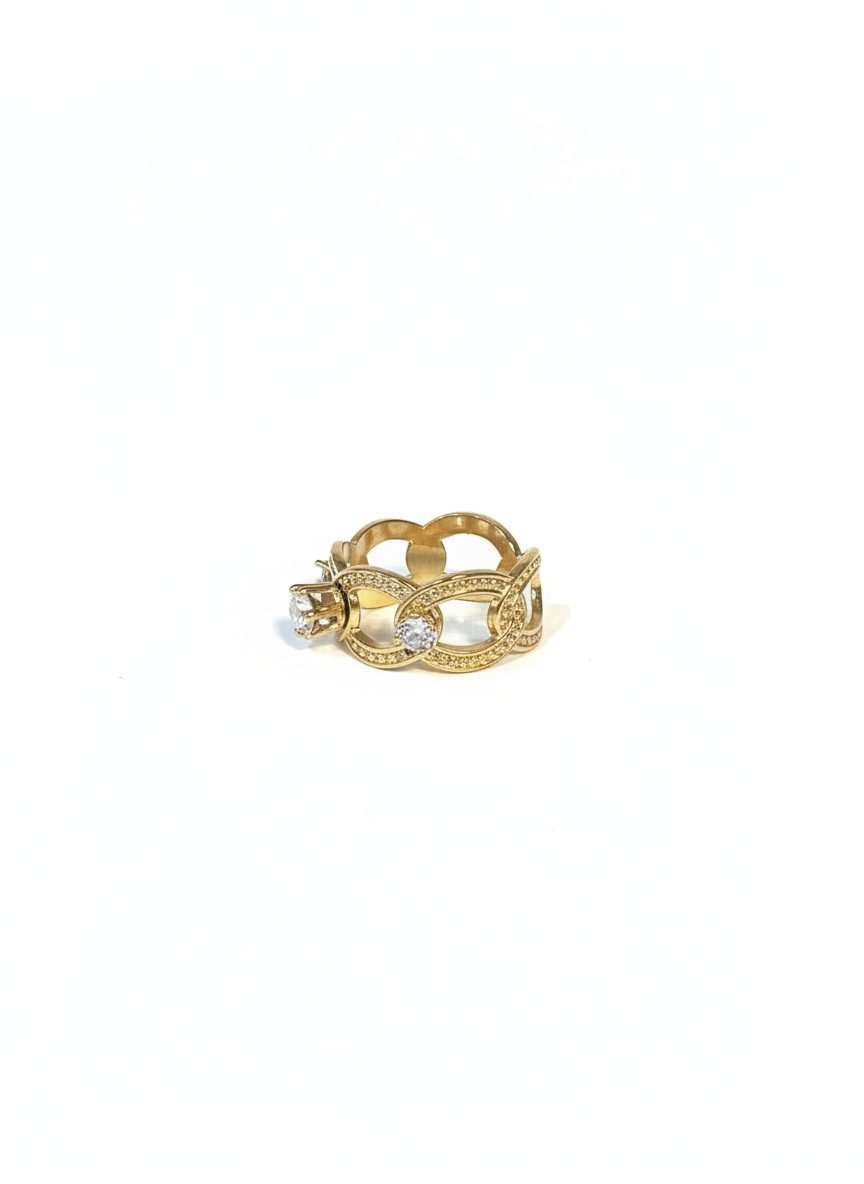 Sparkle Ring with Classic Link Design