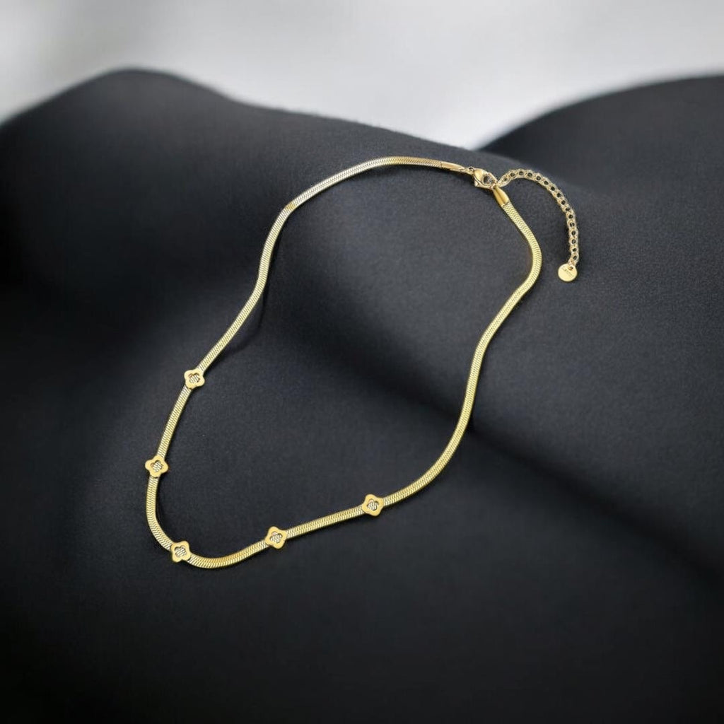 Flor Necklace| Snake Chain